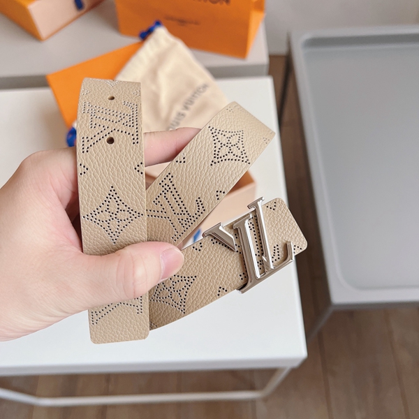 ルイヴィトンベルト角部分ディテール